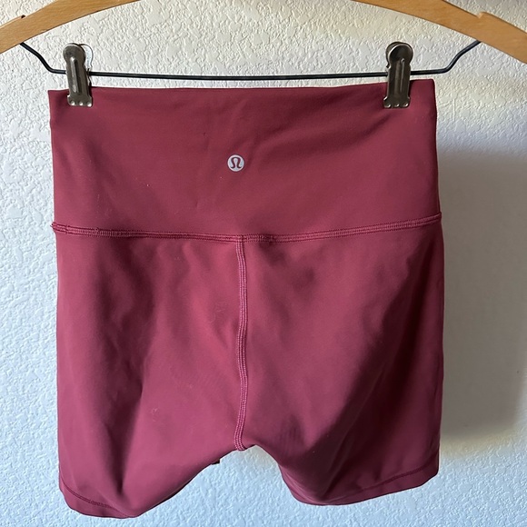 Lululemon Wunder Train High-Rise Short 6" Color Chianti Size 6 - Picture 4 of 7